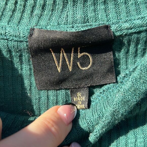 Emerald Green Flowy Top - Picture 7 of 7